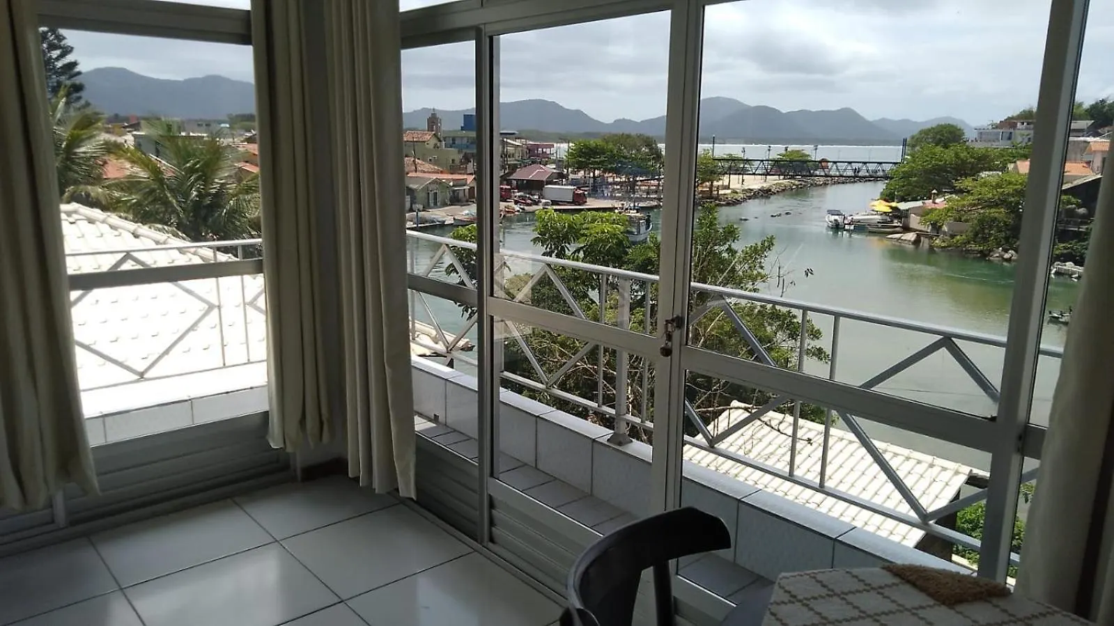 Olhar Da Barra Hospedagem - Casa Branca Villa Florianopolis
